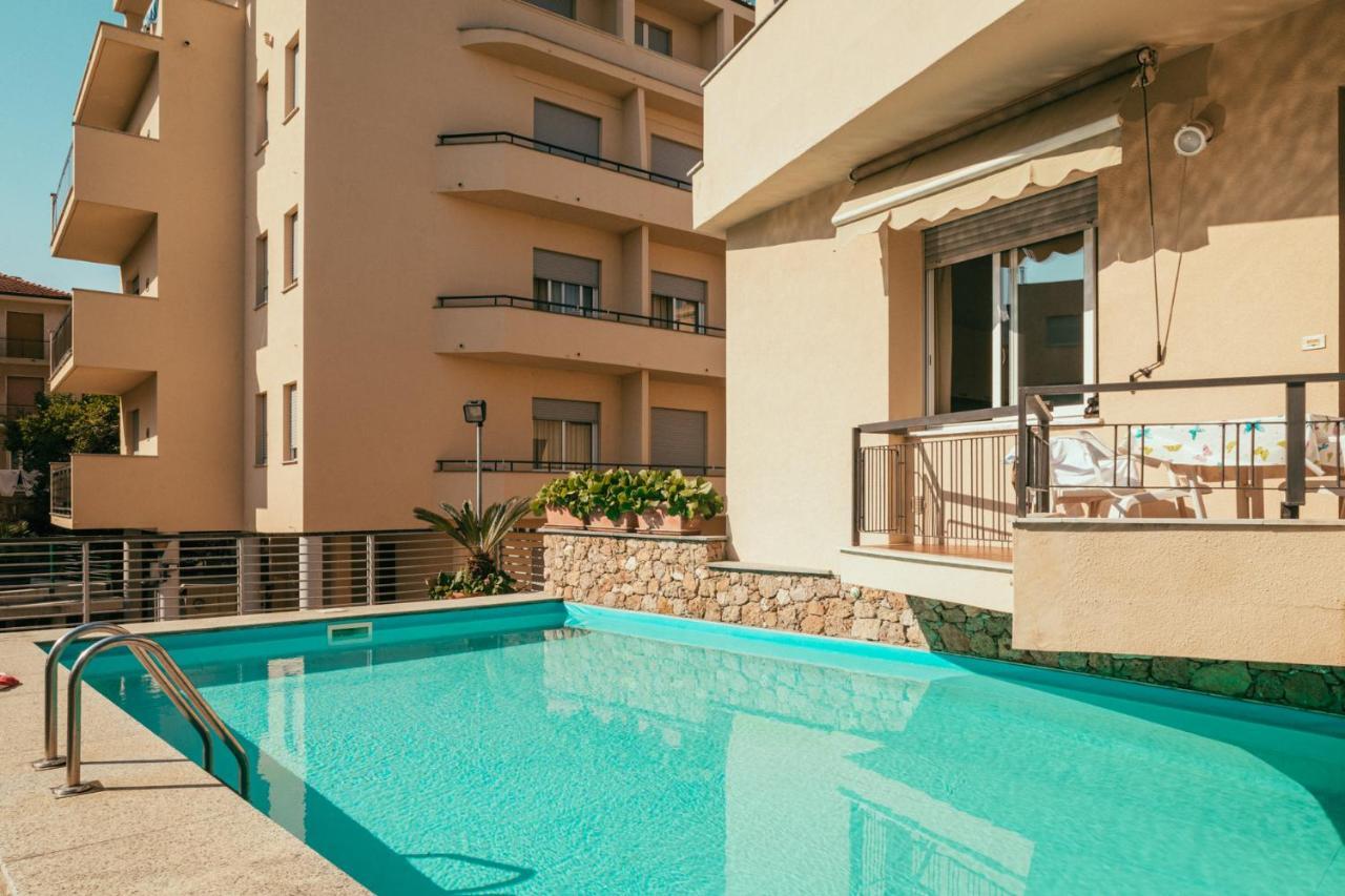 פינאלה ליגורה Hotel Residence La Palma מראה חיצוני תמונה