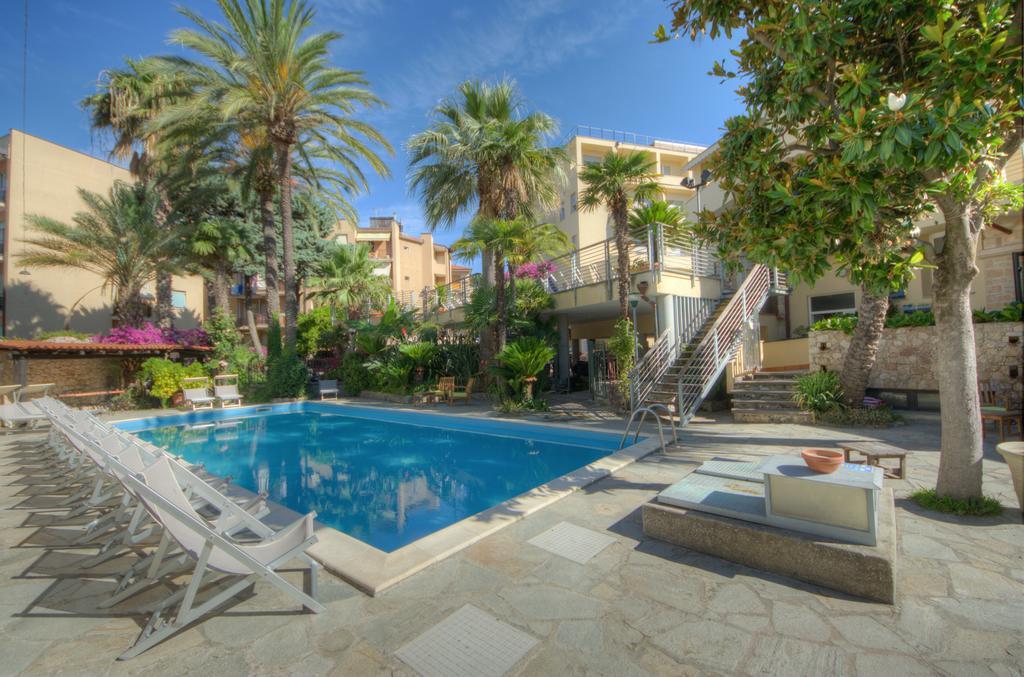 פינאלה ליגורה Hotel Residence La Palma מראה חיצוני תמונה